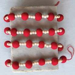 Rustic 6-Foot Red Wool Felt Ball Pom Pom Garland With Wood Bead Accents - Vintage Christmas Tree Decoration - Decorative Holiday Party Banner For Wall, Birthday, Kids Room Home Decor -Night Christmas Shop 71g5jpfrvtL. AC SL1500